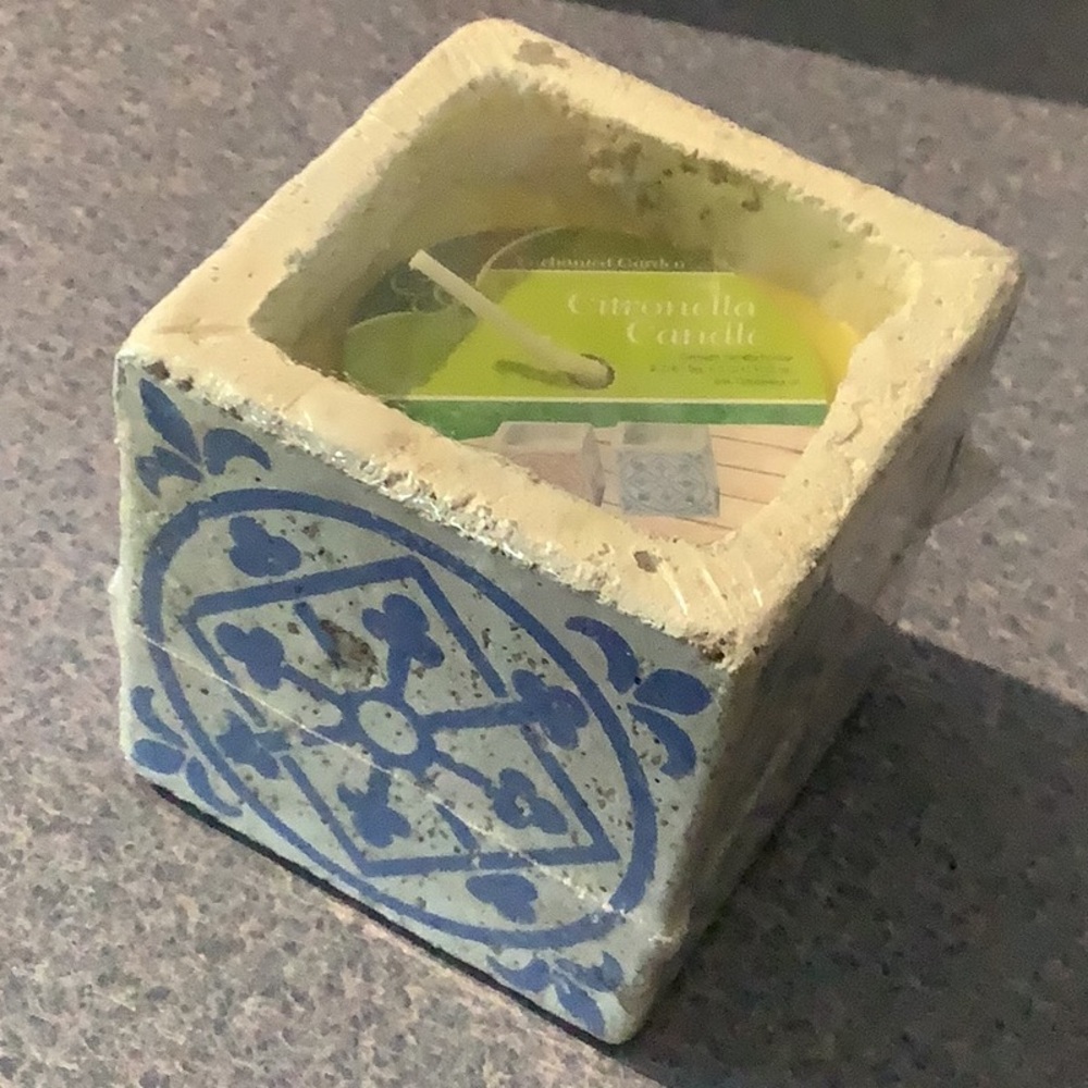 Enchanted garden citronella candle with cement holder